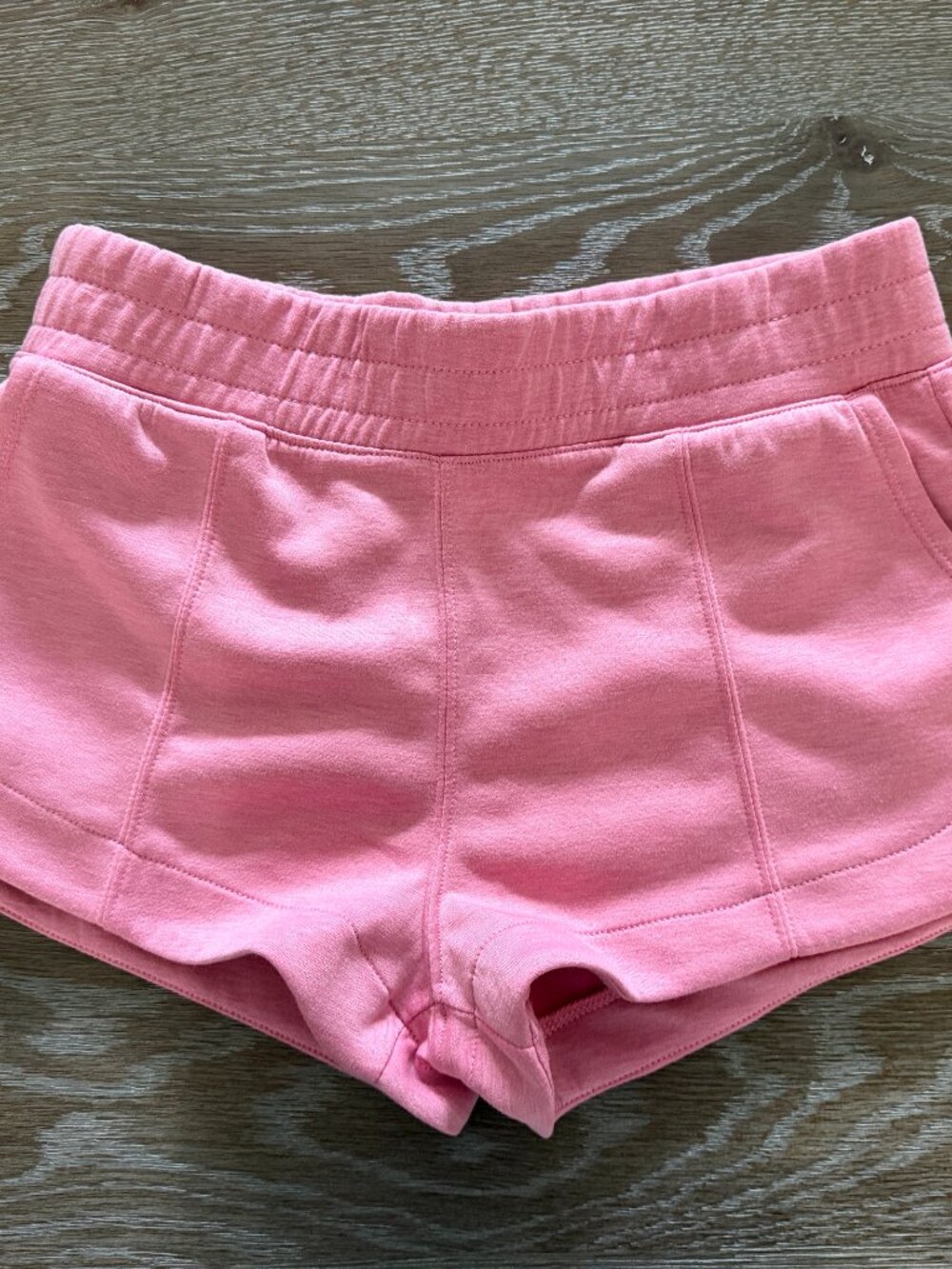 NWOT Girls Yogalicious elastic waist pull on pink shorts size Large
